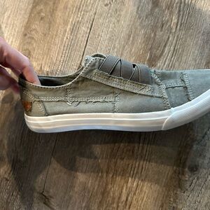 Blowfish Casual Slip-On Loafers in Olive